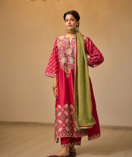 Women Pink Festival Wear Traditional Kurti Set