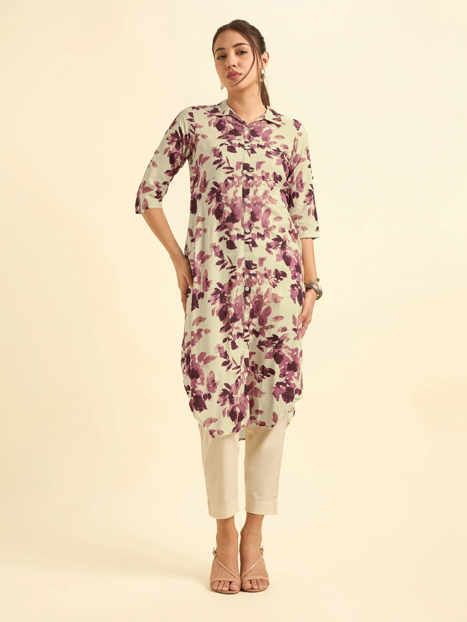 Ivory Wine Red Viscose Printed Kurti With Shaped Hemline - Image 2