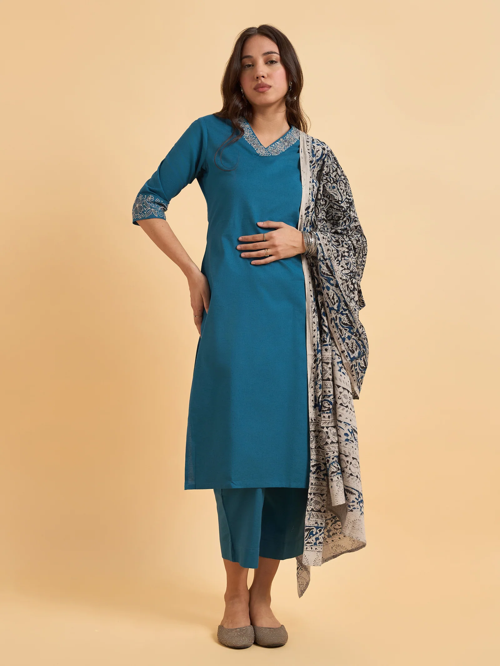 Classic Blue Cotton Flax Plain Kurti Set With Kalamkari Dupatta And Sequence Embroidery