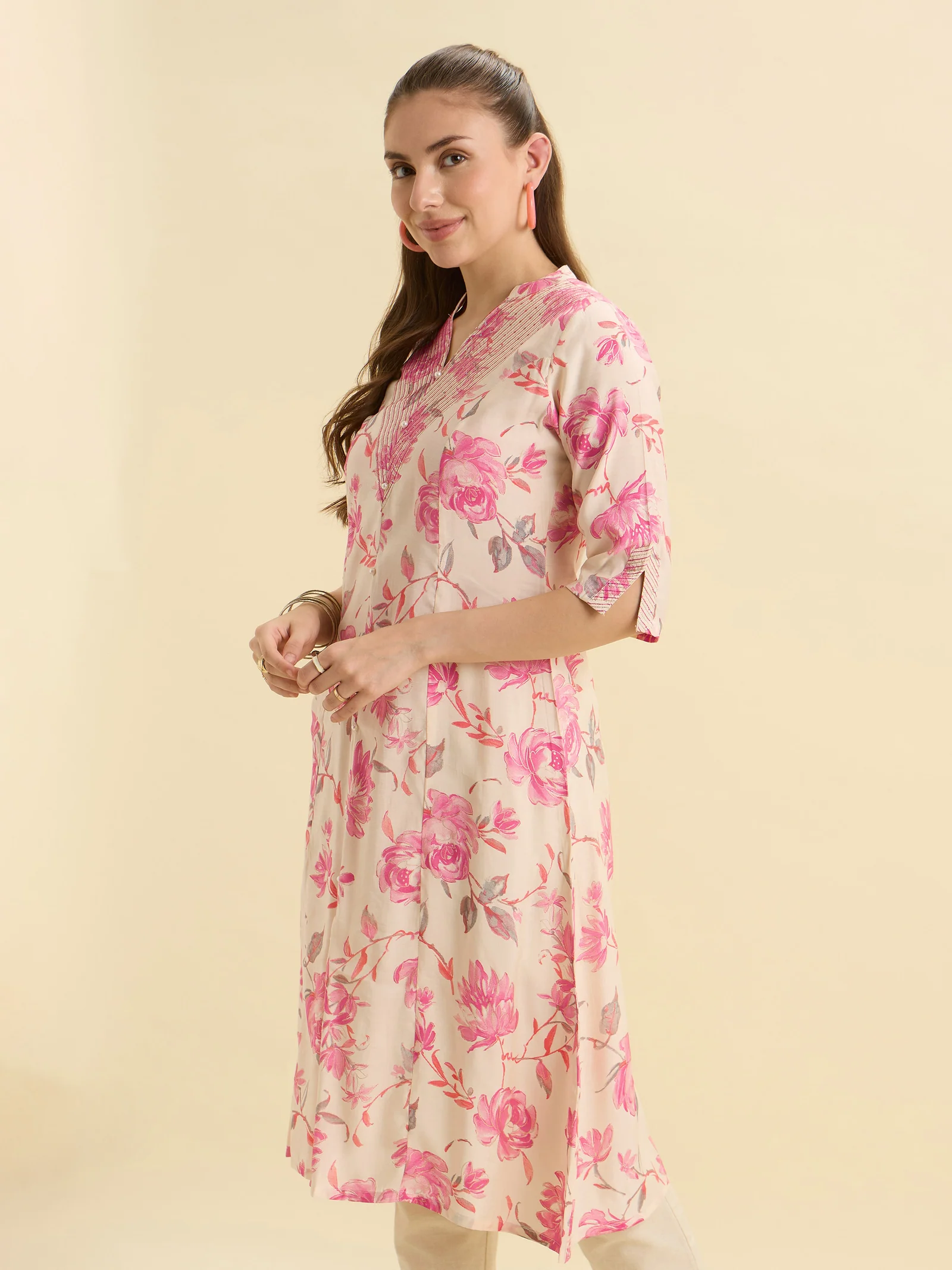 Ivory Pink Modal Chanderi Printed Flared Kurti With Sequence Embroidery - Image 3