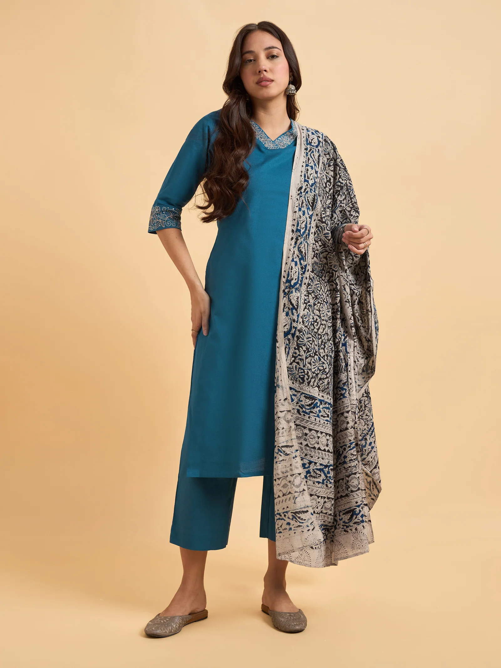 Classic Blue Cotton Flax Plain Kurti Set With Kalamkari Dupatta And Sequence Embroidery - Image 2