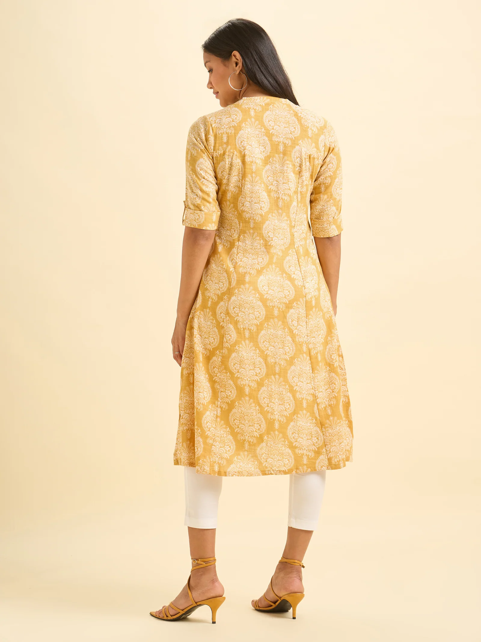 Mustard And White Cotton Slub Printed Flared Kurti With Princess Cut - Image 3
