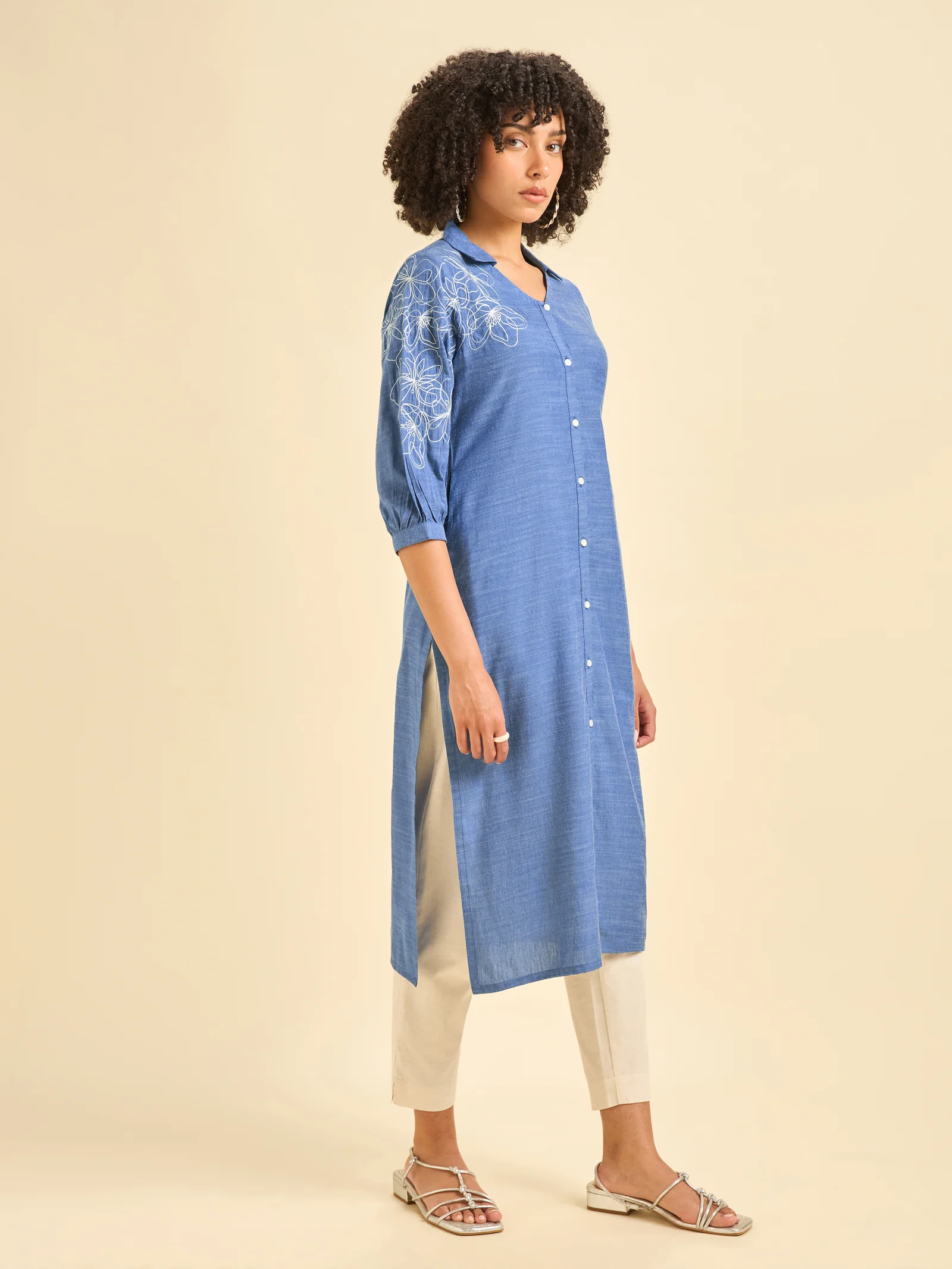 Blue Cotton Viscose Kurti With Embroidery - Image 4