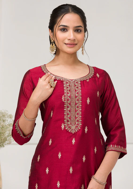 Maroon Sequins Raw Silk Readymade Salwar Suit - Image 3
