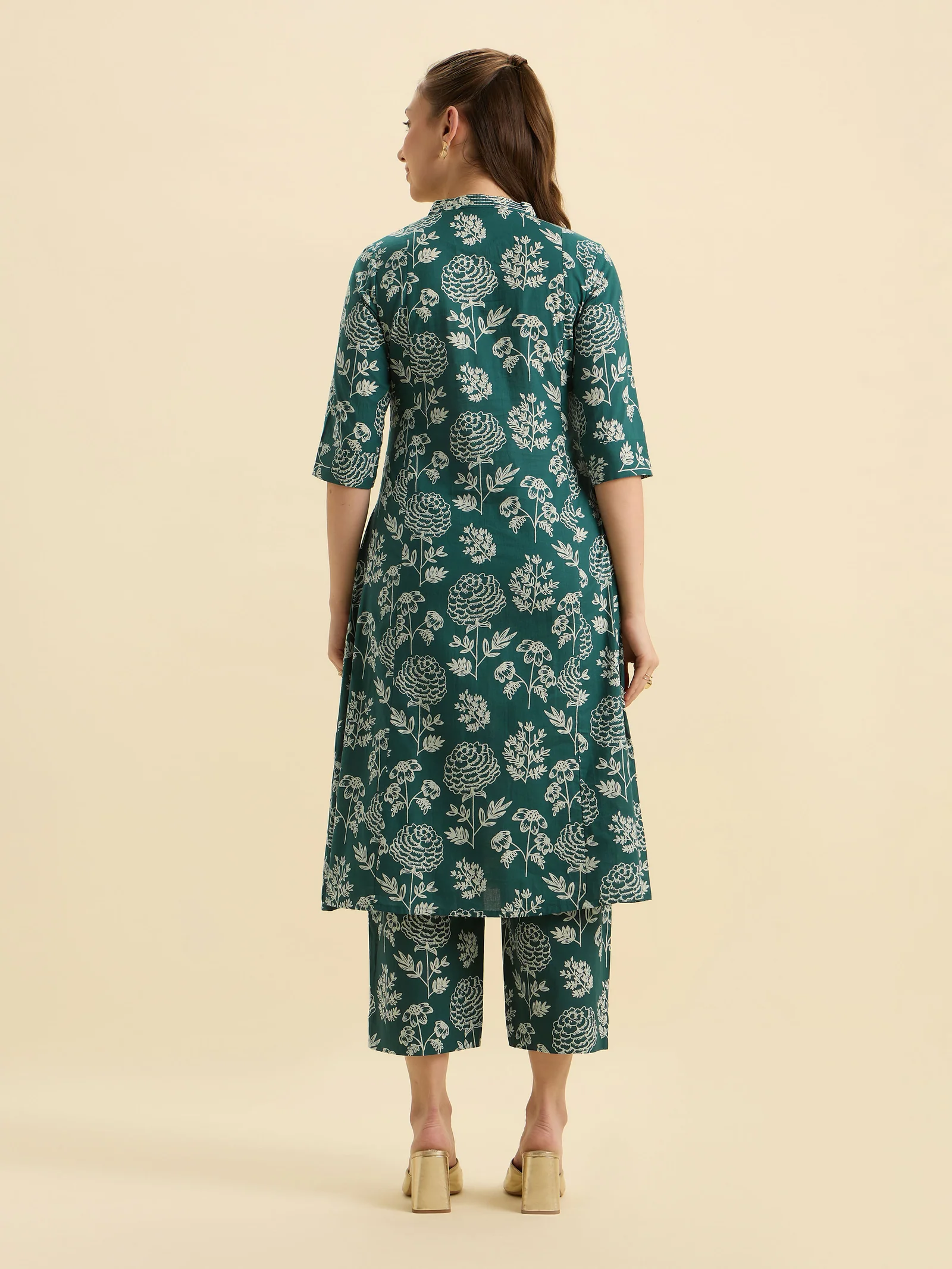 Green Ivory Cotton Printed Flared Kurti Set With Embroidery - Image 2
