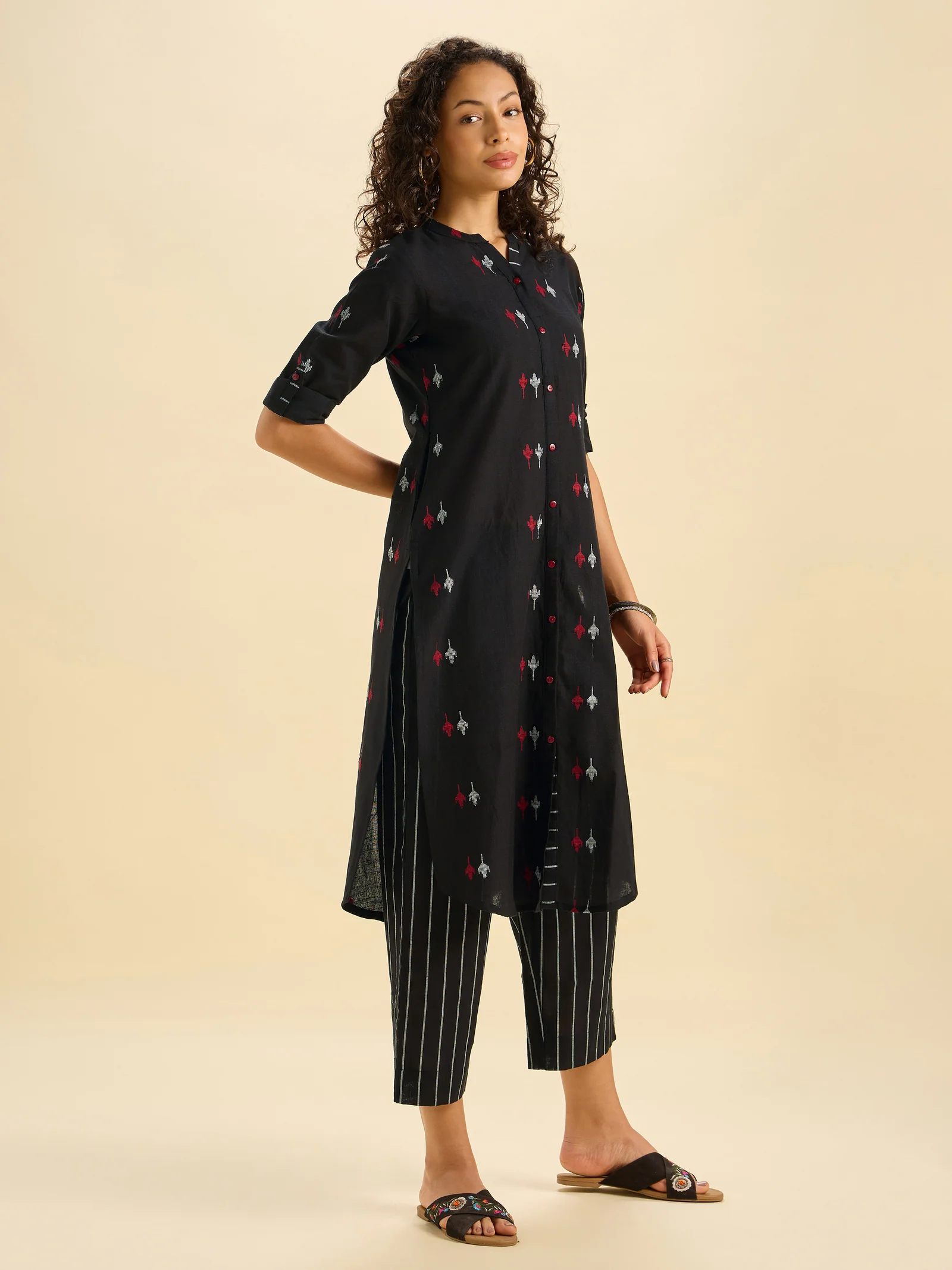 Black Multi Colour Cotton Dobby Plain Slitted Kurti Set With Liberty Cut - Image 3