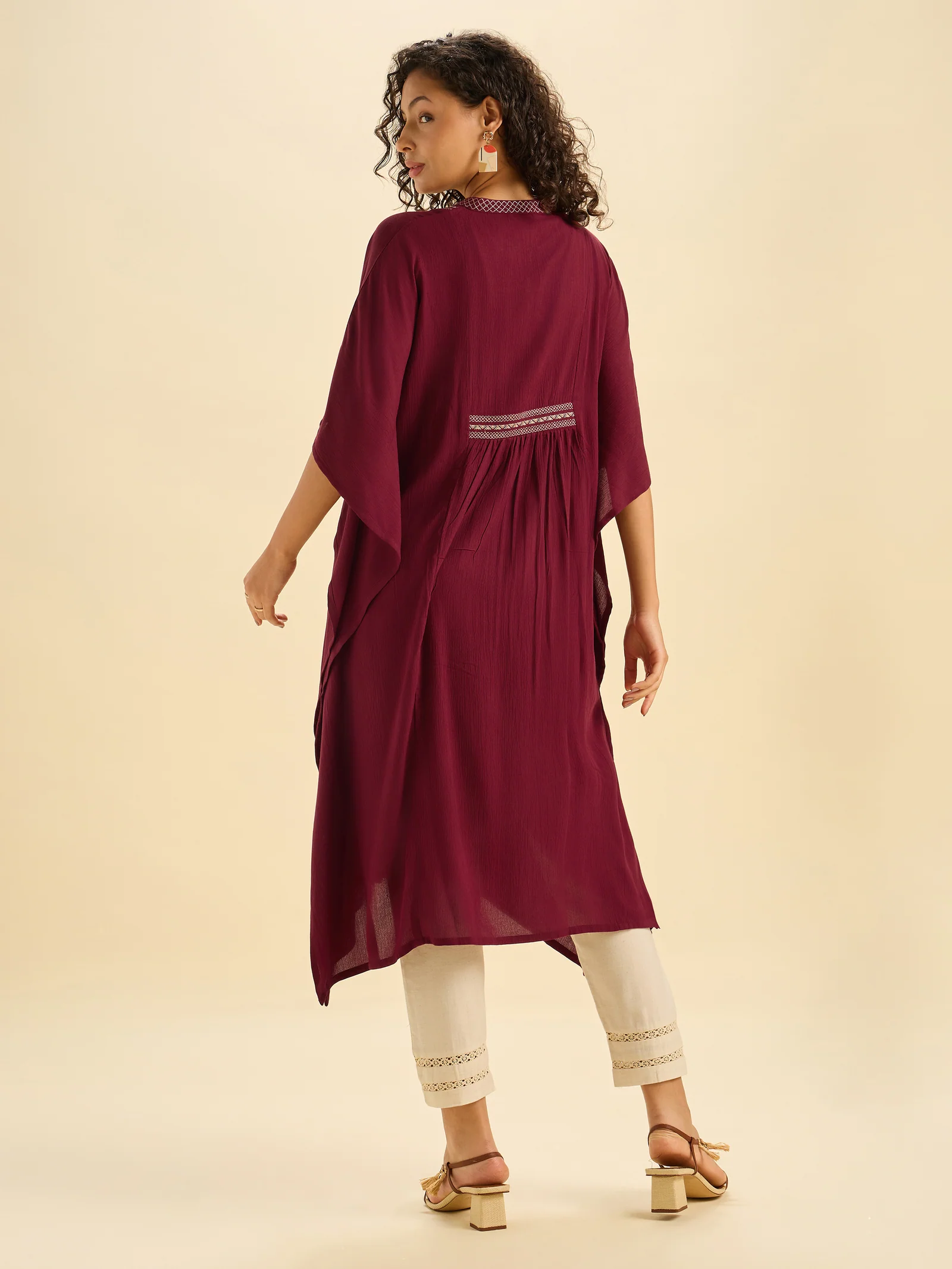 Maroon Wrinkle Viscose Plain Kaftan With Embroidery - Image 3